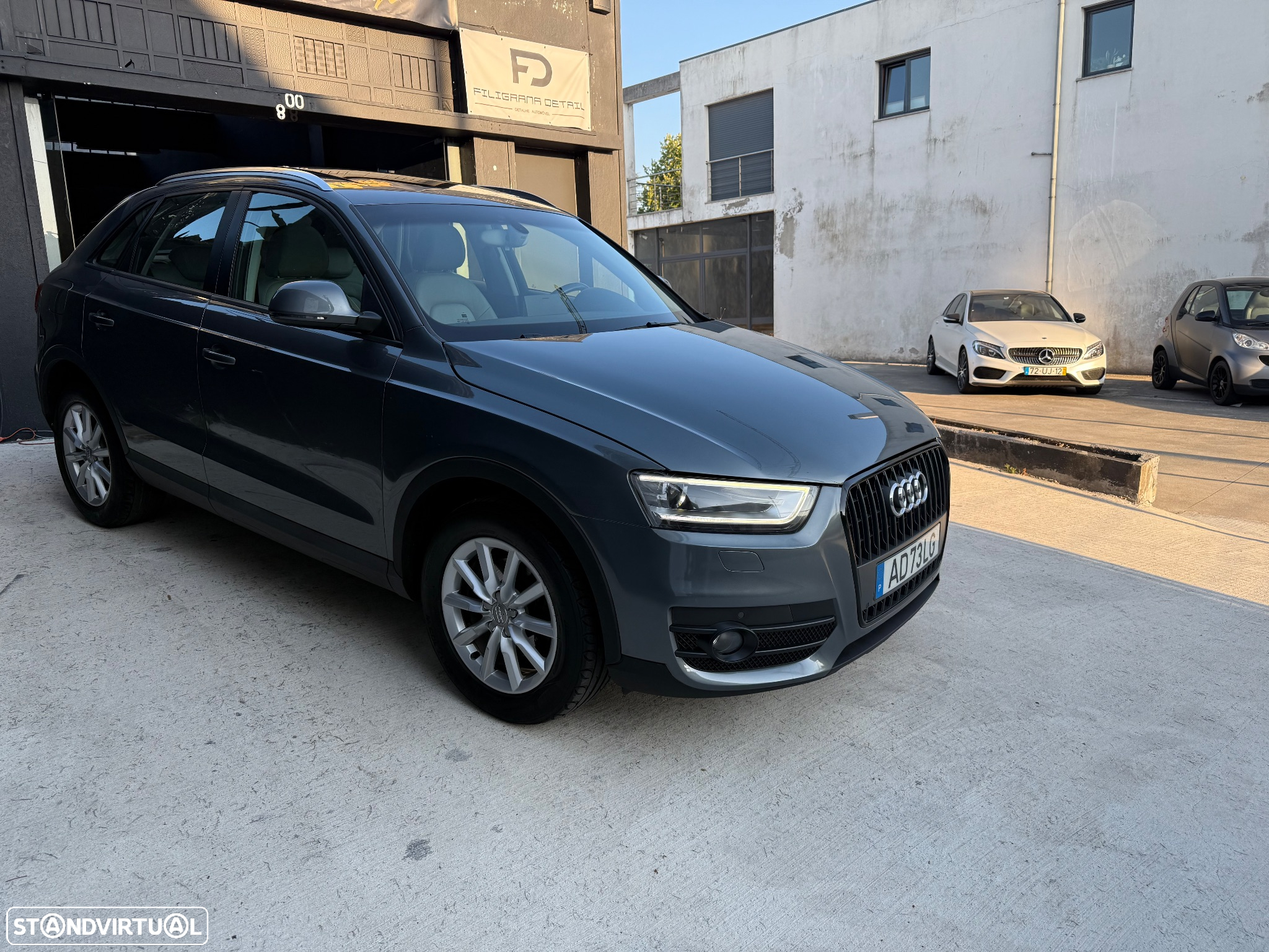 Audi Q3 2.0 TDI quattro Sport Edition S-tronic - 2