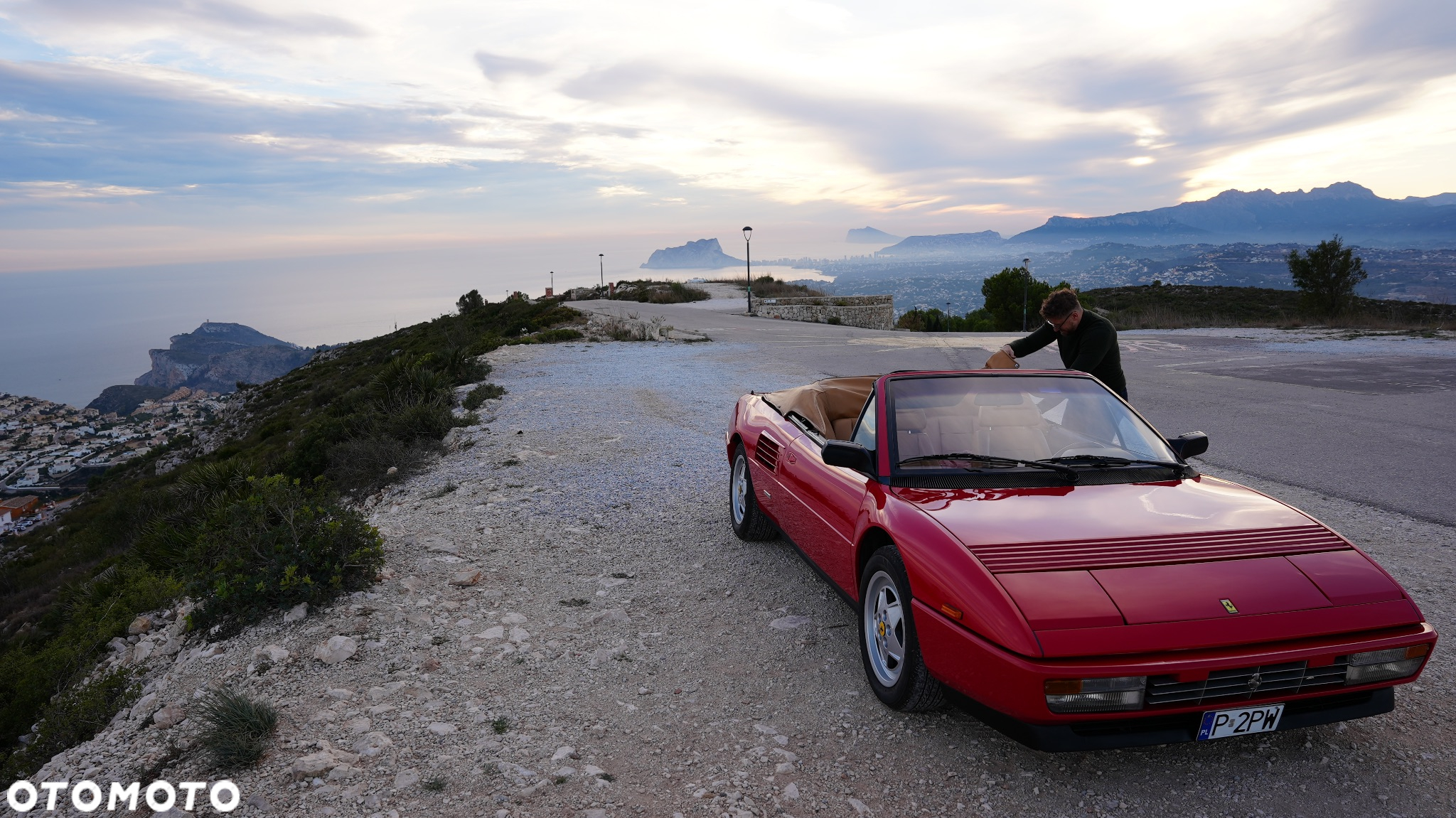 Ferrari Mondial - 10