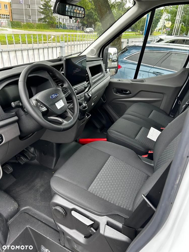 Ford Transit - 19