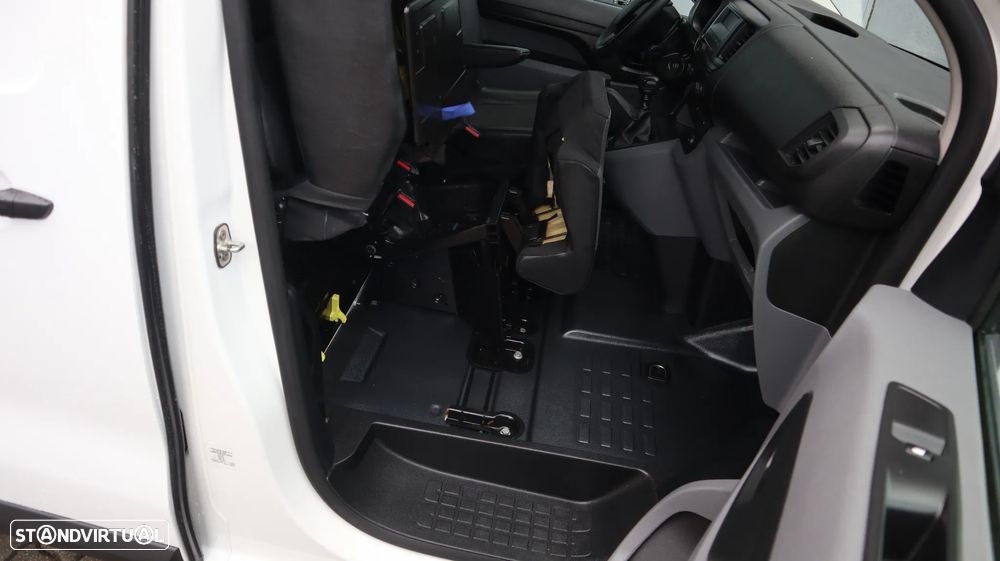 Toyota Proace 2.0 D4D 120 Longa XL - 9