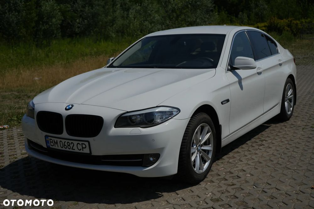 BMW Seria 5 520i - 1