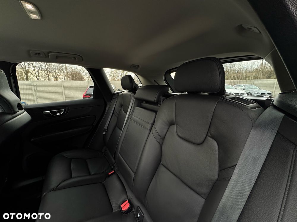 Volvo XC 60 B4 D Geartronic Inscription - 25