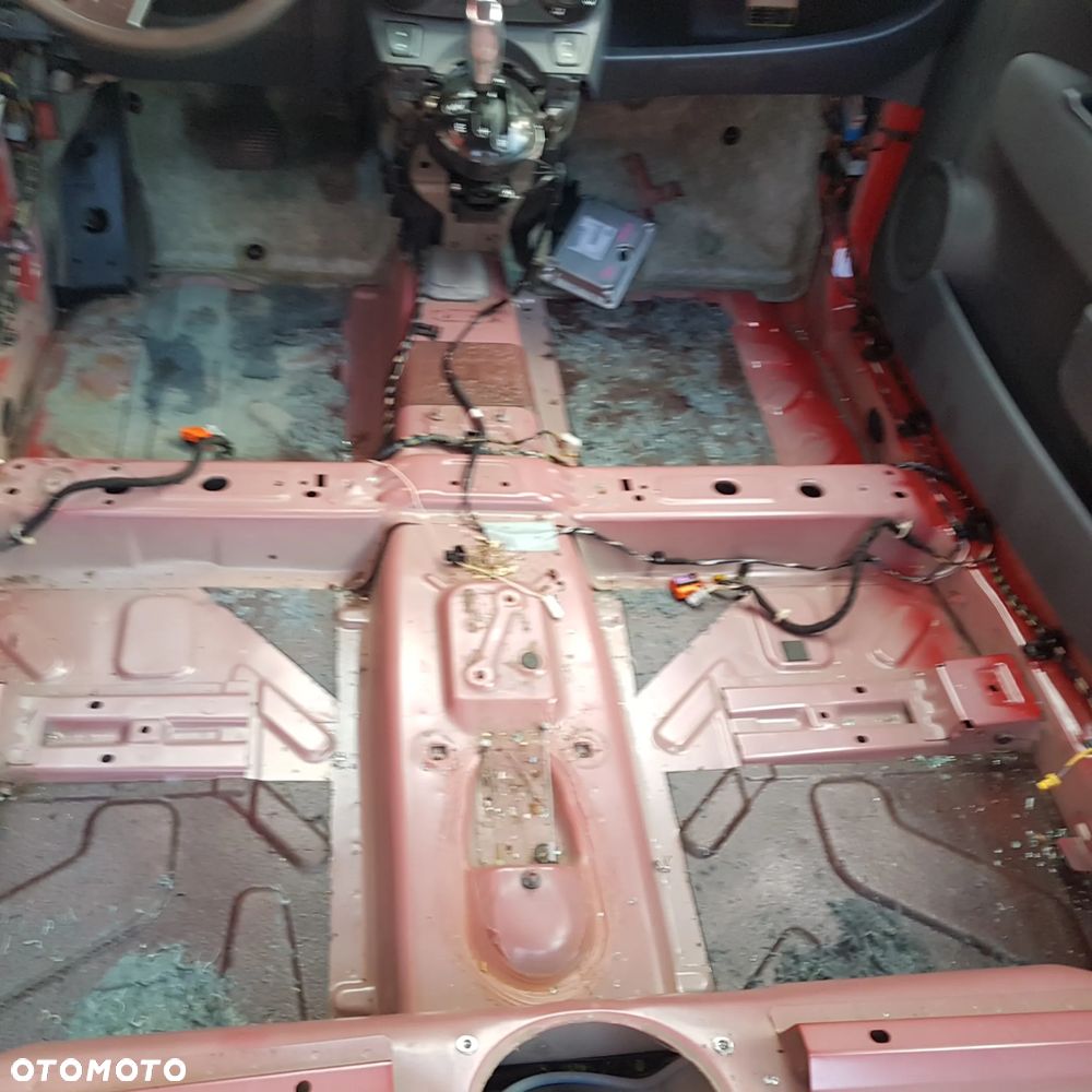 nakładka dekor z deska rozdzielcza czerwona fiat 500 przed lift DESKA ROZDZIELCZA KONSOLA KOKPIT EU FIAT 500 08-15 - 5