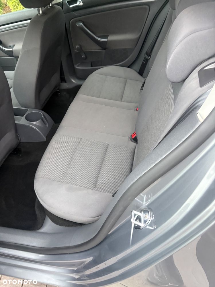 Volkswagen Golf 1.9 TDI Comfortline - 10