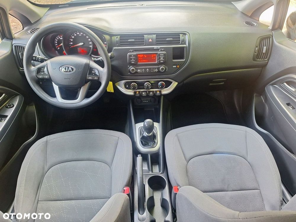 Kia Rio 1.4 Edition 7 - 5