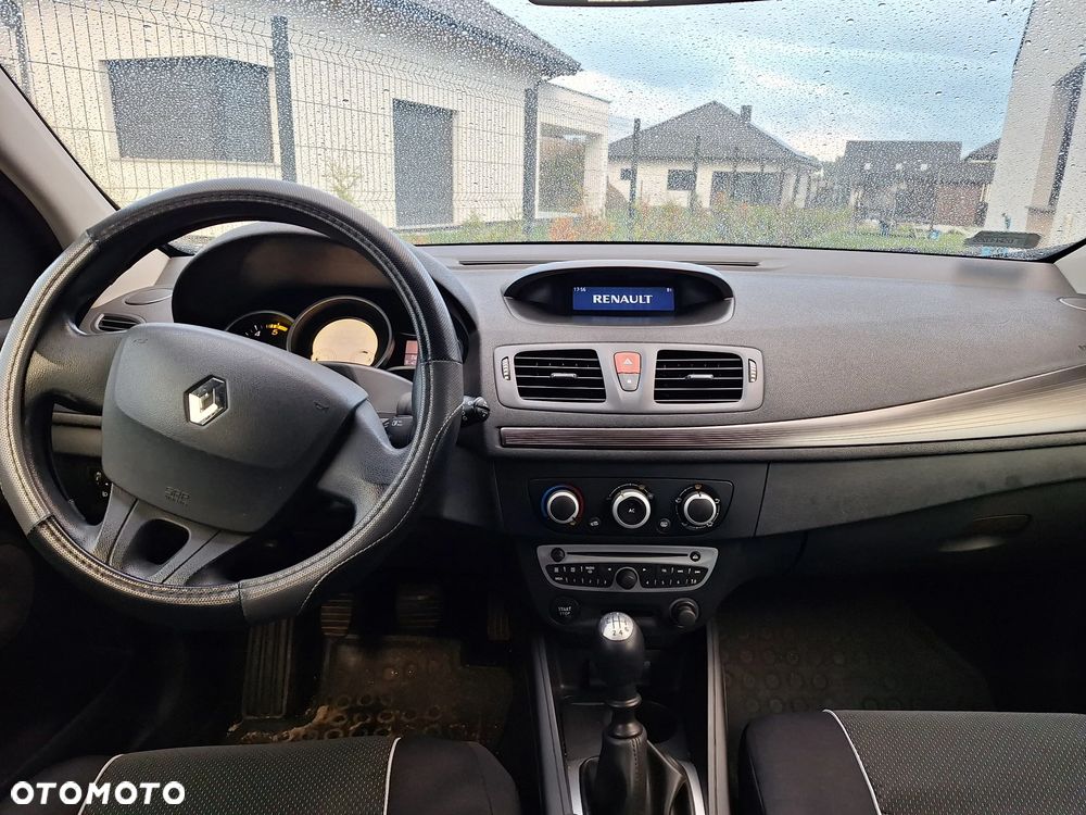 Renault Megane 1.5 dCi Authentique - 11