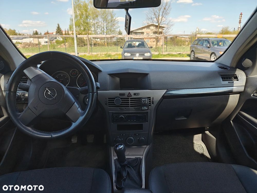 Opel Astra 1.7 CDTI - 7