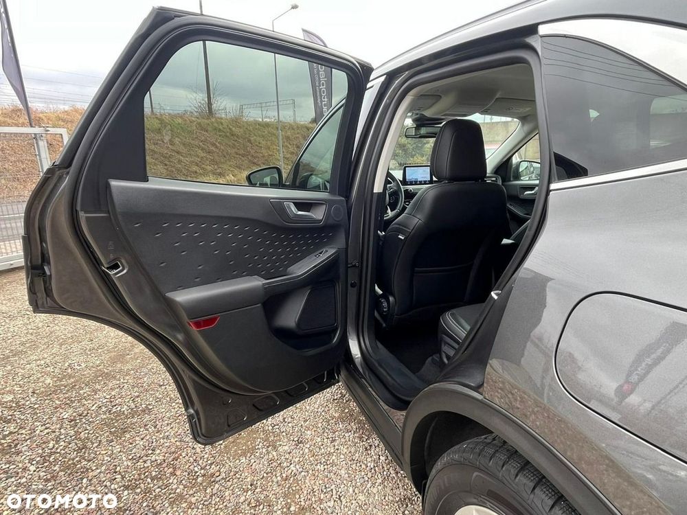 Ford Kuga - 19