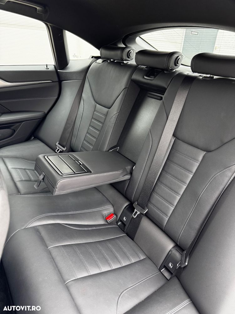 BMW Seria 4 420i Gran Coupe - 14