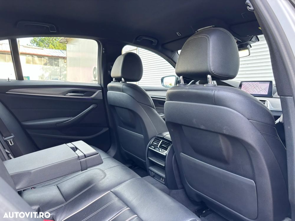 BMW Seria 5 520d Aut. M Sport Edition - 30