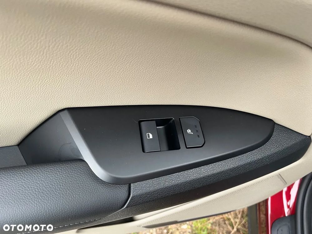 Kia Sportage 1.6 T-GDI HEV Business Line 2WD - 32