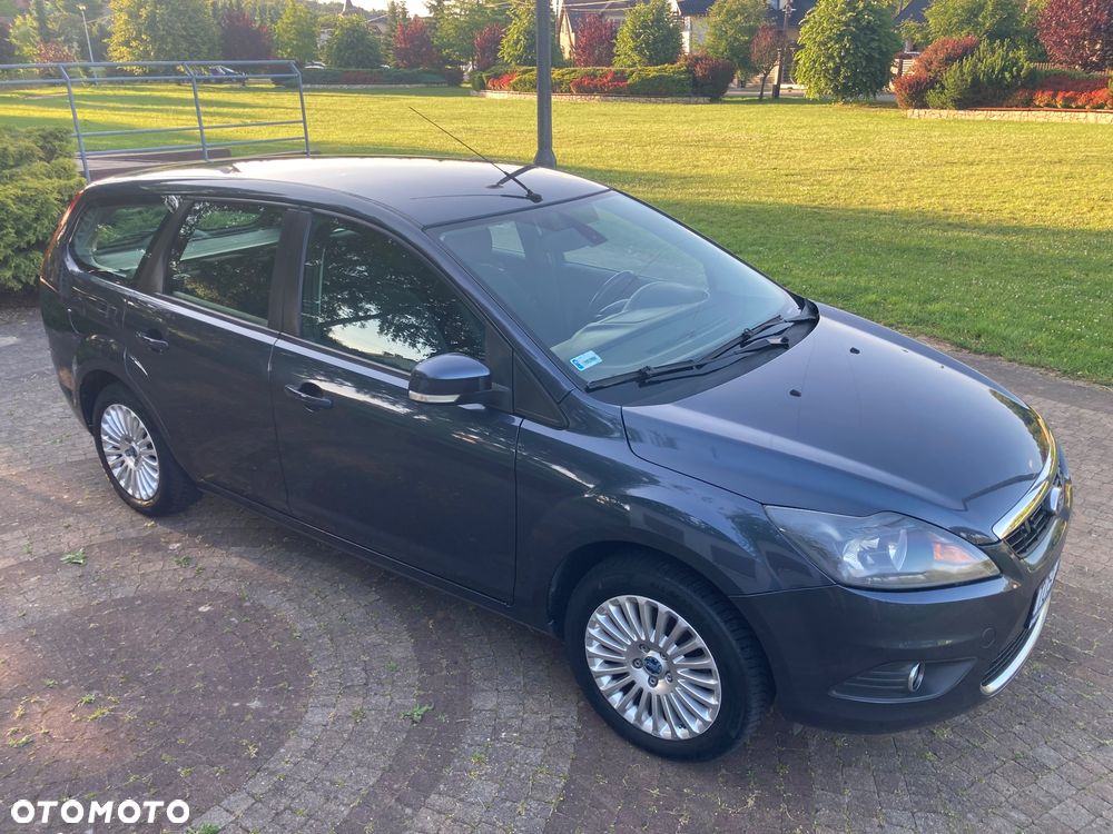 Ford Focus 1.8 FF Ambiente - 8