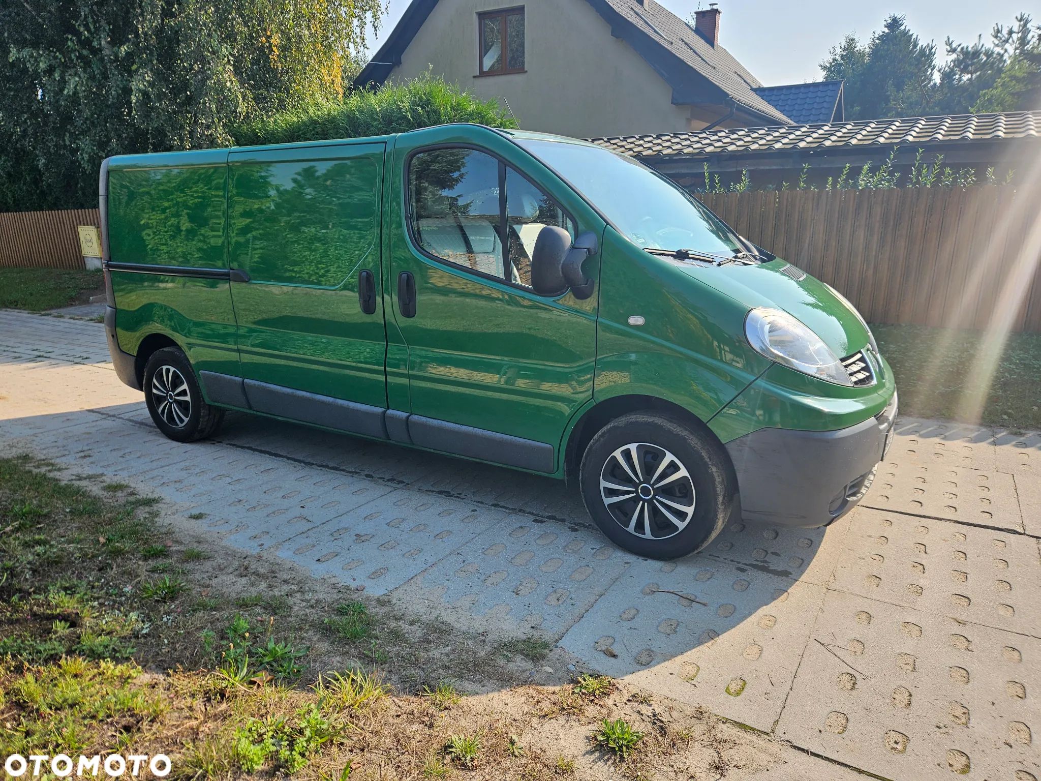 Renault Trafic - 1