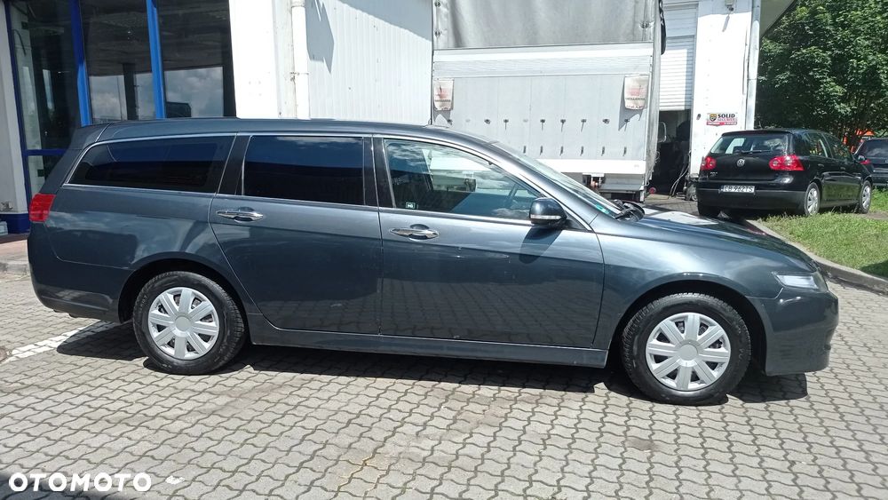 Honda Accord 2.0 i Comfort - 24