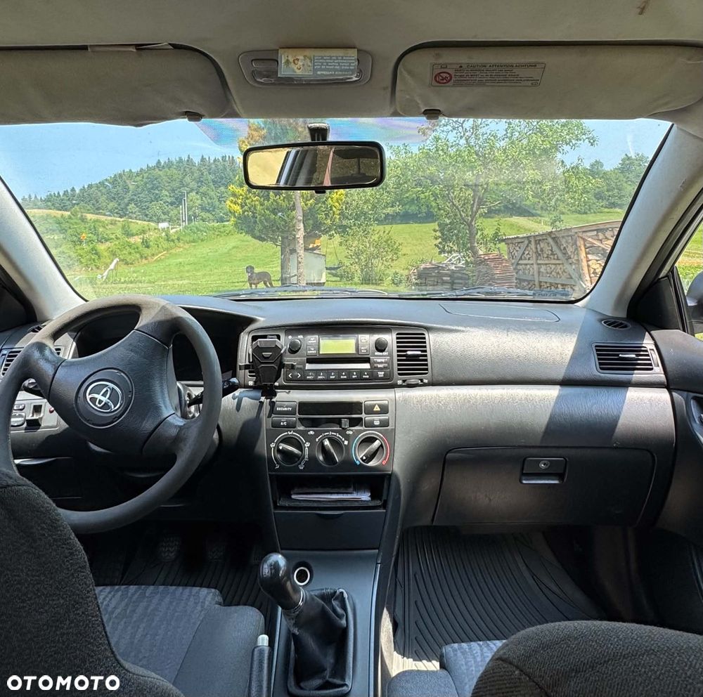 Toyota Corolla 2.0 D-4D Base - 3