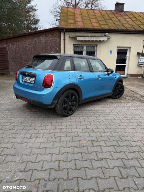 MINI Cooper Standard - 4