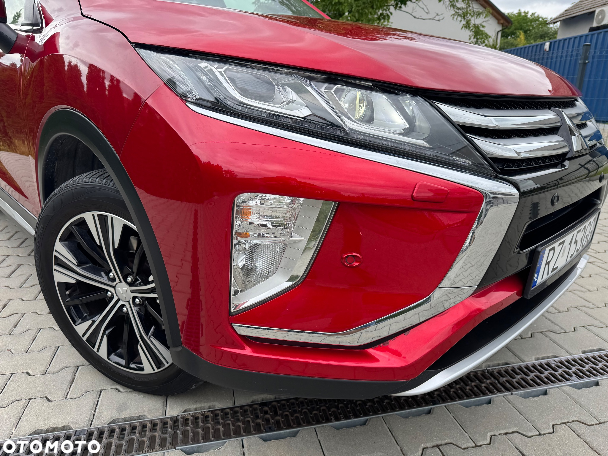Mitsubishi Eclipse Cross 1.5 T GPF Intense Pro CVT 4WD - 17