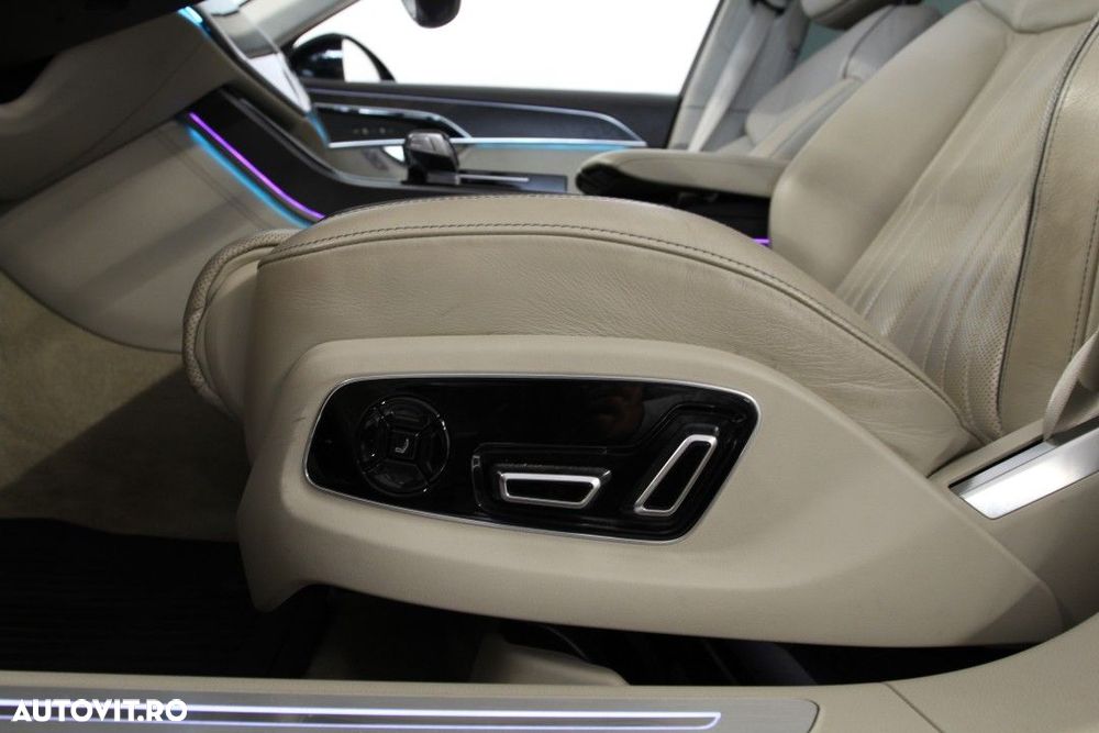 Audi A8 - 11