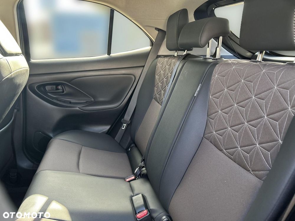 Toyota Yaris Cross - 13