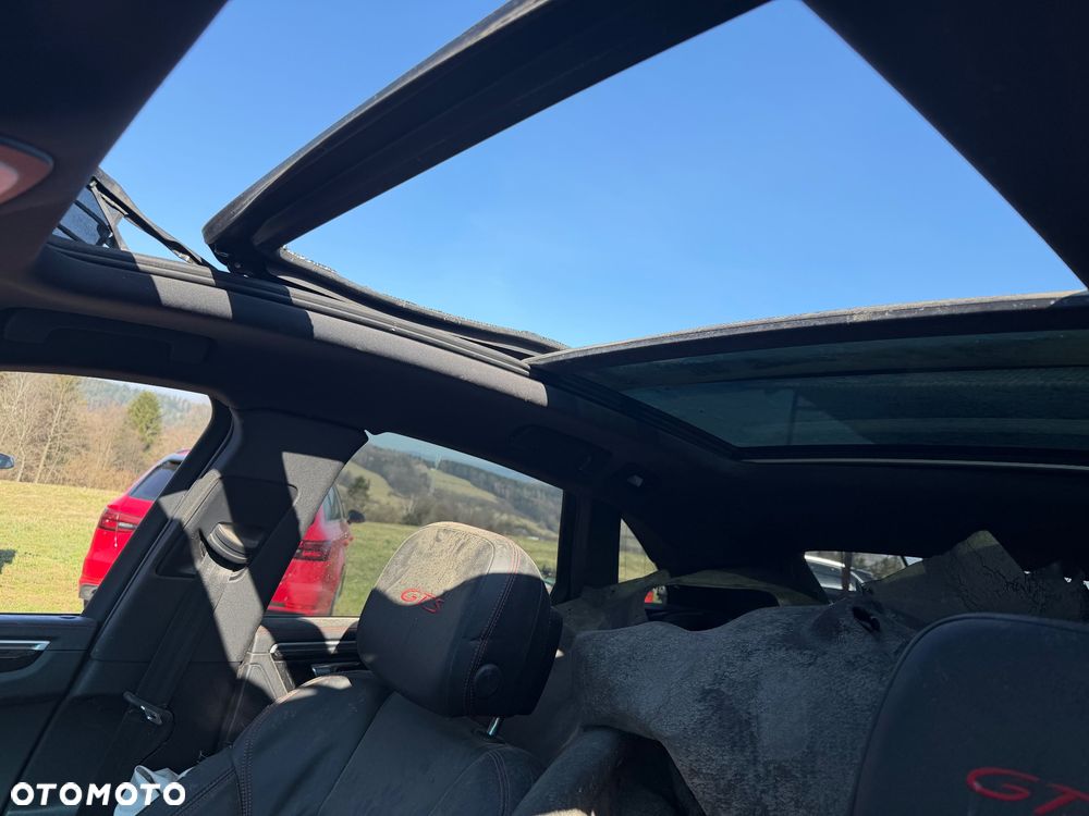 Porsche Macan GTS - 18