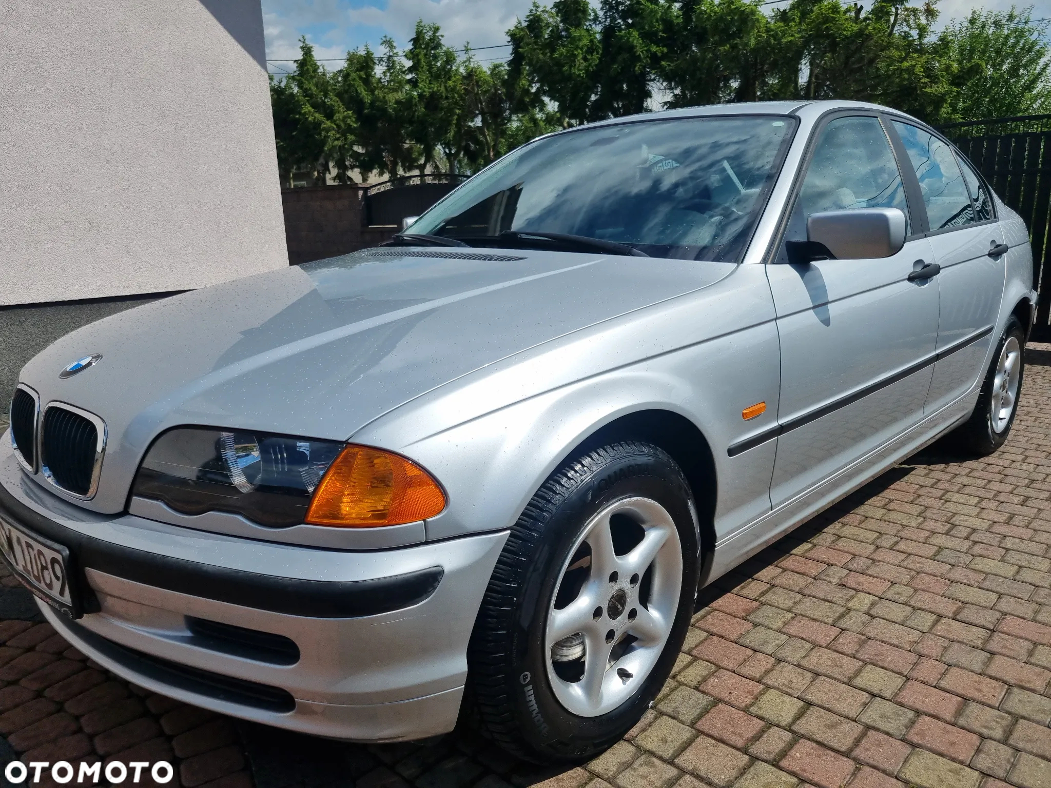 BMW Seria 3 318i - 3