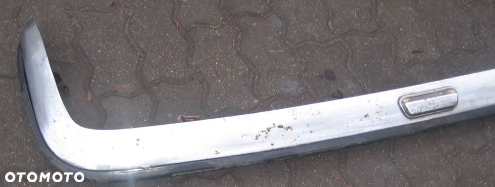 zderzak tył FSO DUŻY FIAT lampka tablicy rejestracyjnej - 3