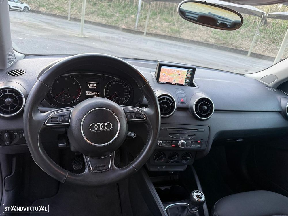 Audi A1 Sportback 1.6 TDI S-line - 7