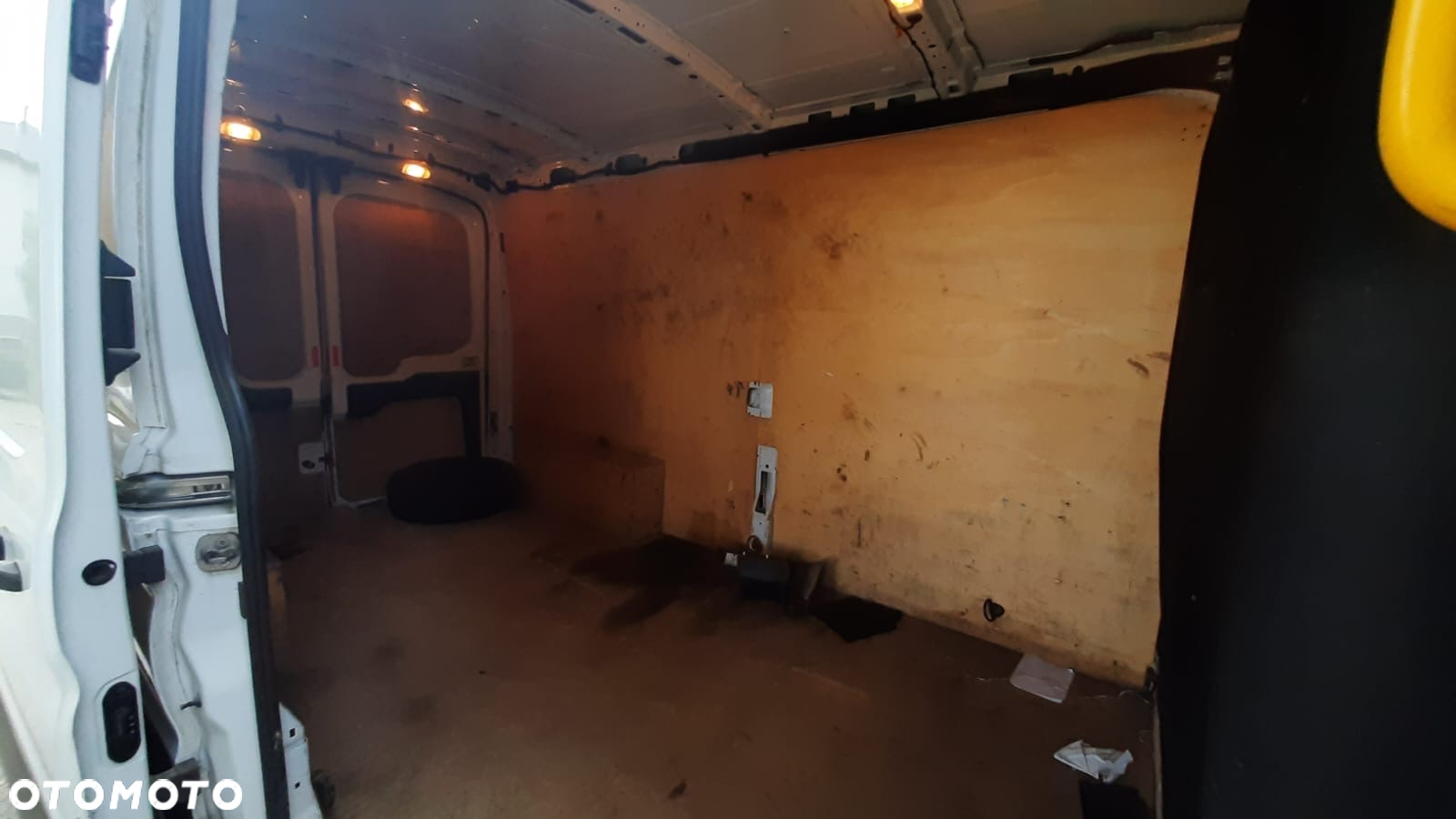 Ford Transit - 29