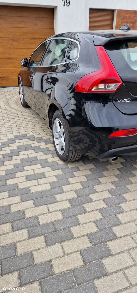 Volvo V40 D4 Summum - 18