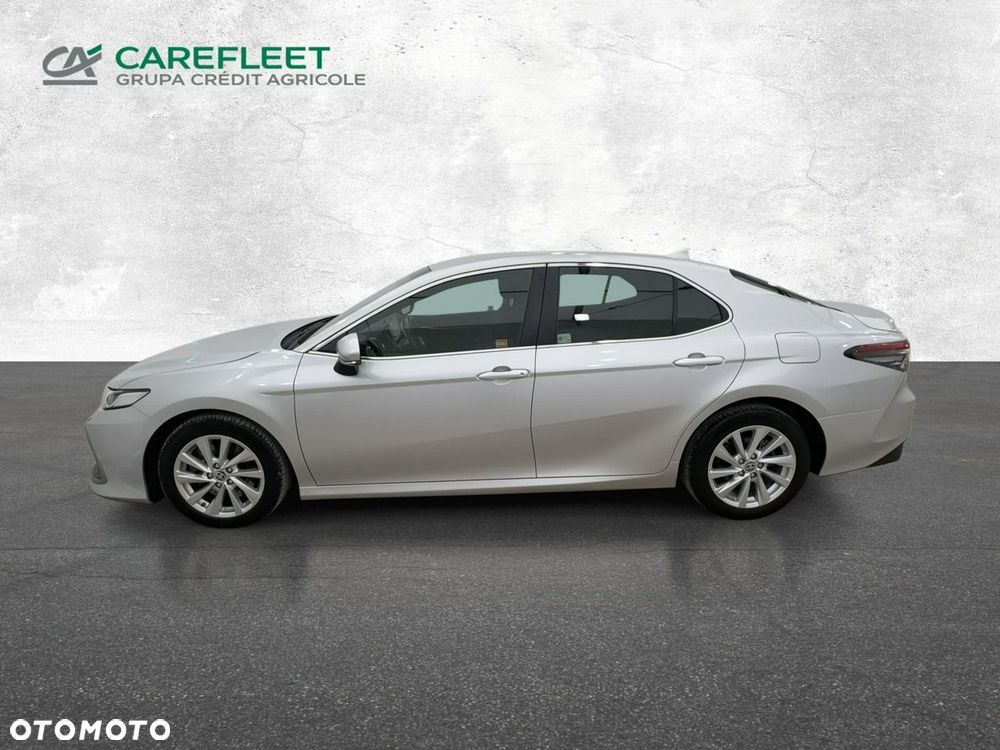 Toyota Camry - 8