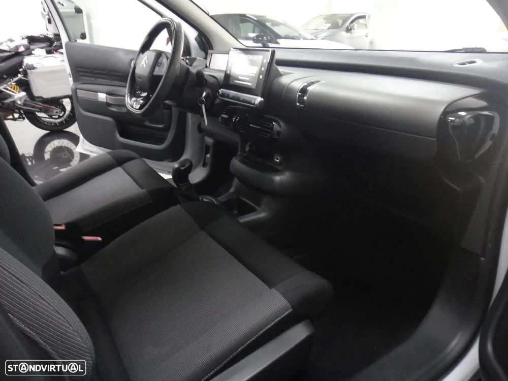 Citroën C4 Cactus 1.2 PureTech Feel - 23