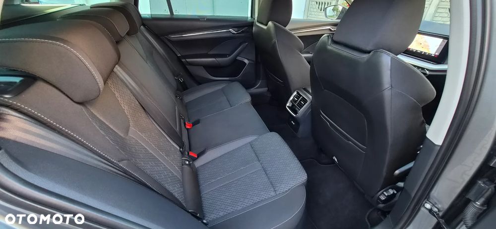Skoda Octavia 1.5 TSI e-TEC DSG Exclusive - 9