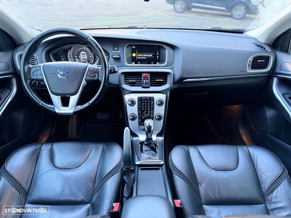 Volvo V40 D2 Powershift Ocean Race - 9