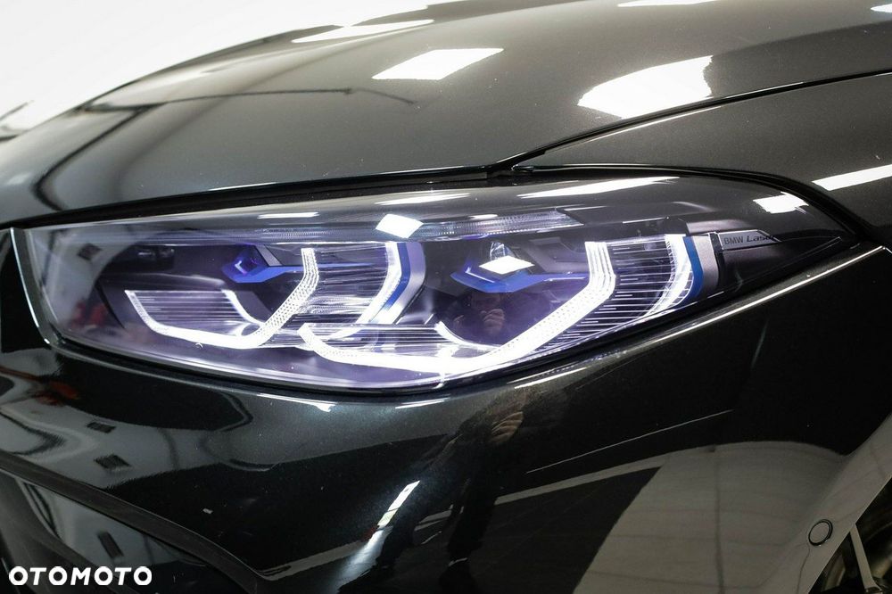 BMW Seria 8 - 10