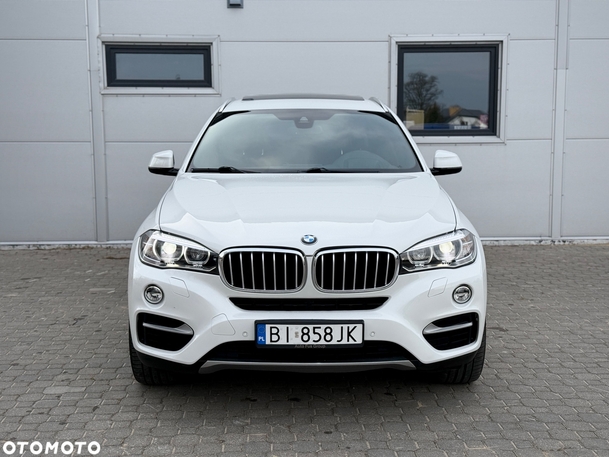 BMW X6 xDrive30d - 11