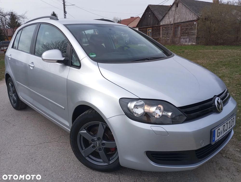 Volkswagen Golf - 2
