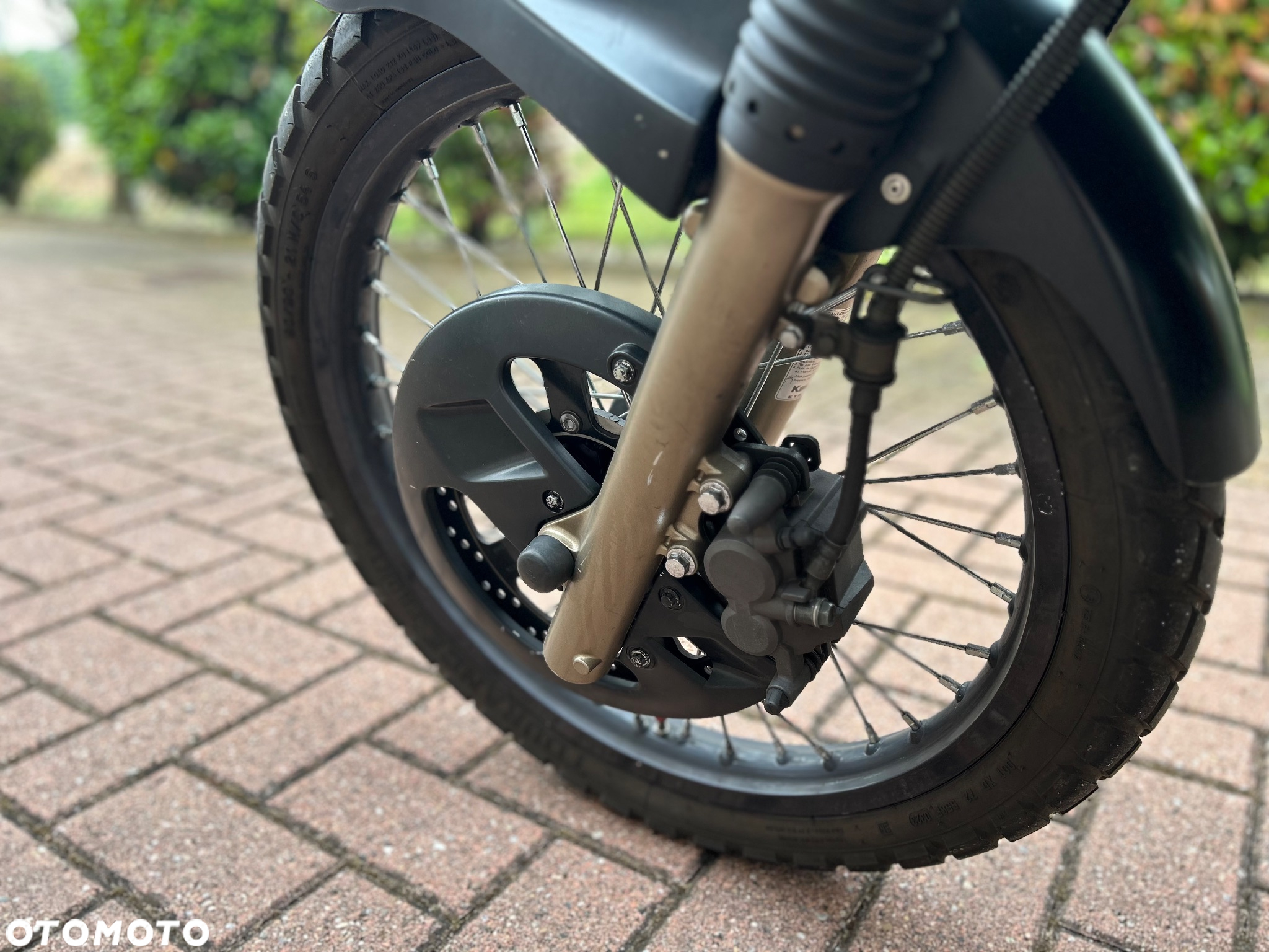 Kawasaki KLE - 17