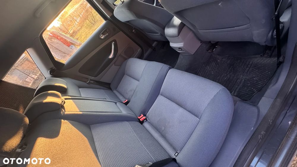 Ford Mondeo 2.0 TDCi Gold X - 15