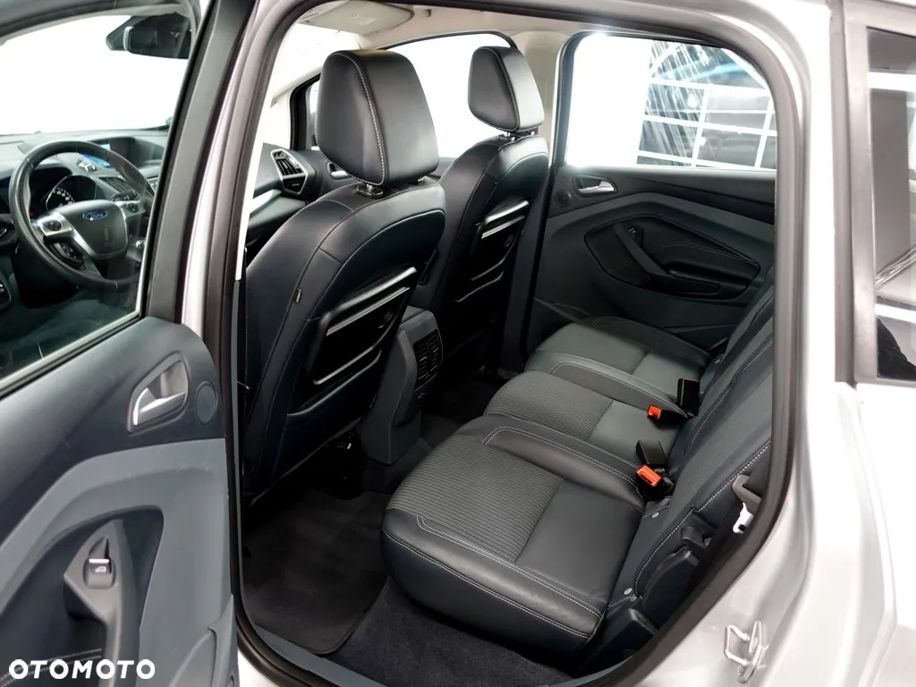 Ford C-MAX 2.0 TDCi Titanium - 9