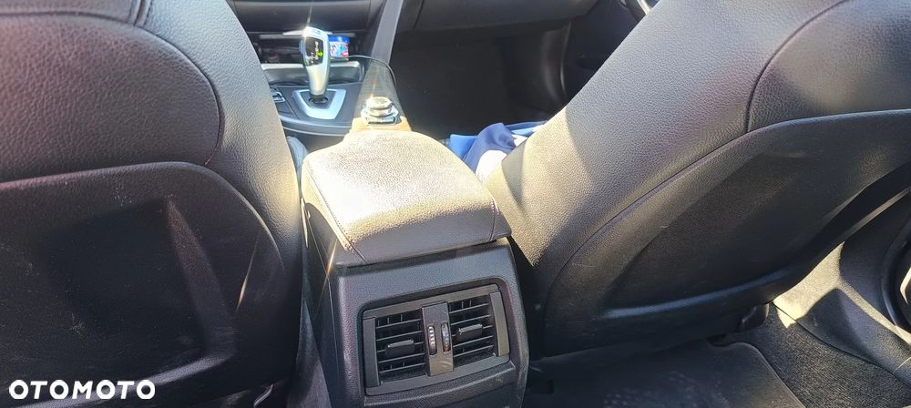 BMW Seria 3 328i Luxury Line - 3
