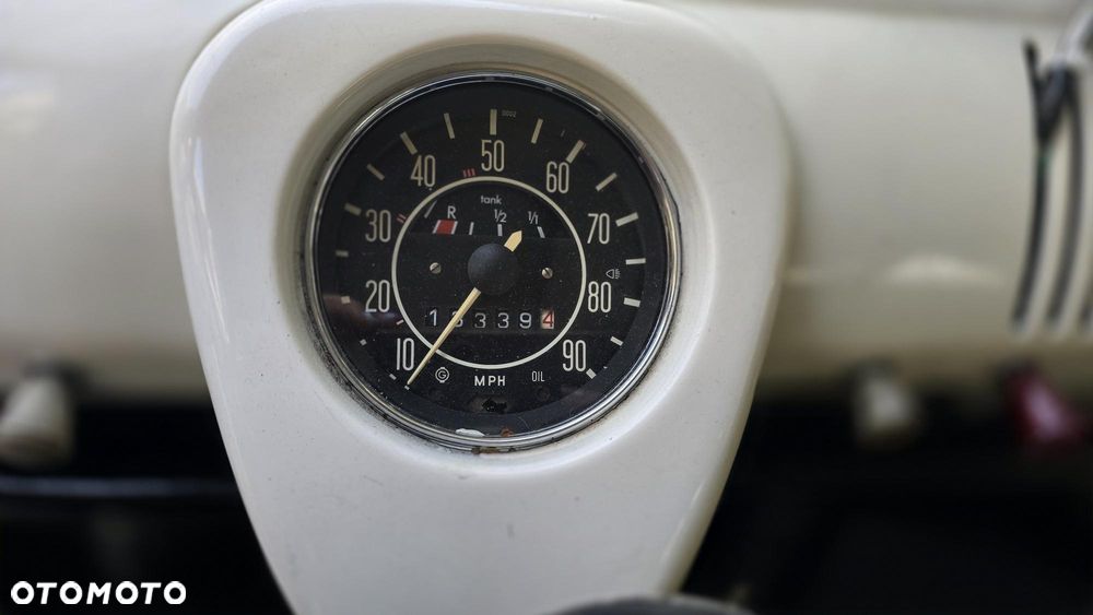 Volkswagen Transporter - 14