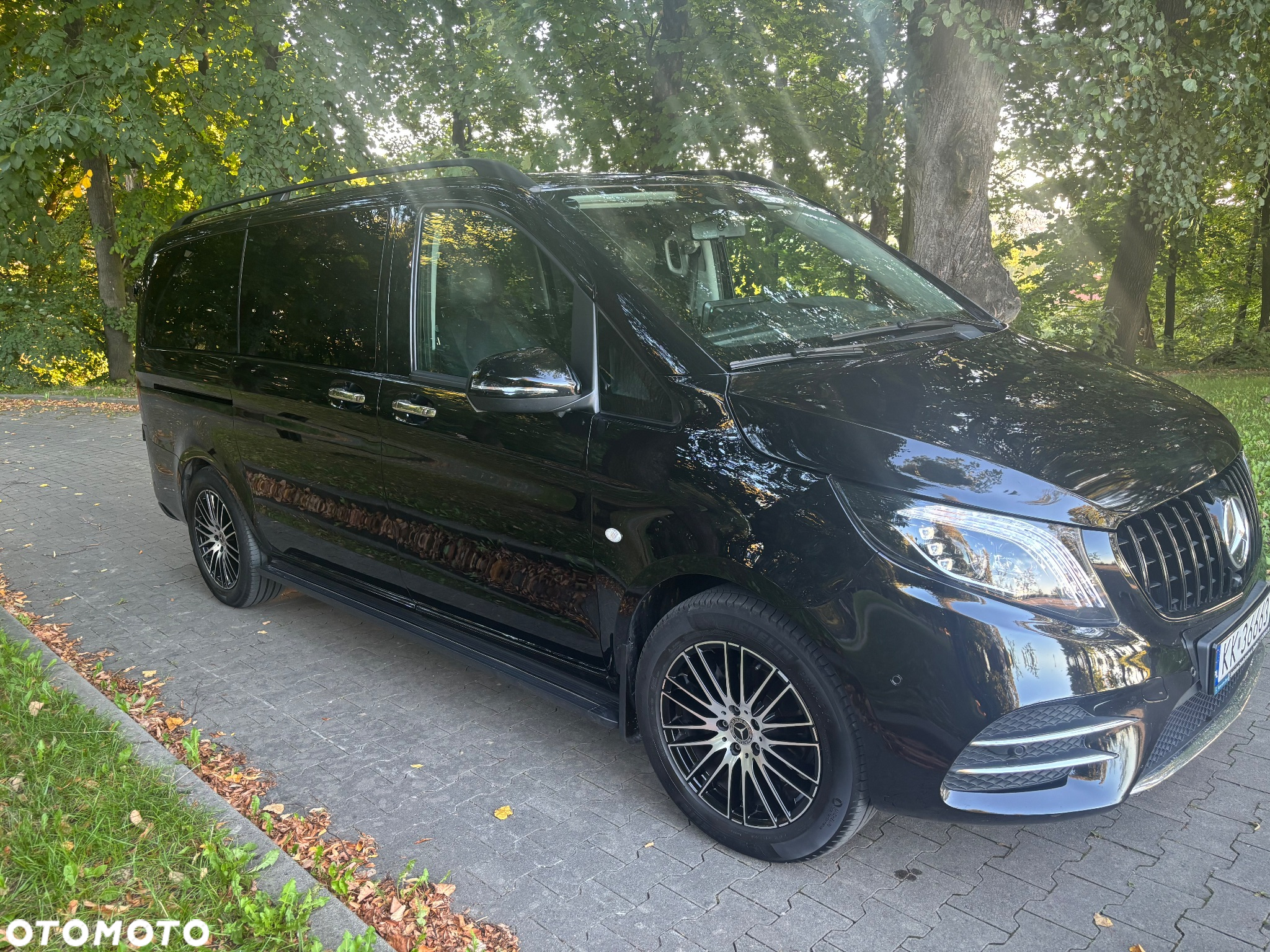 Mercedes-Benz Klasa V 300 lang 9G-TRONIC Avantgarde - 12
