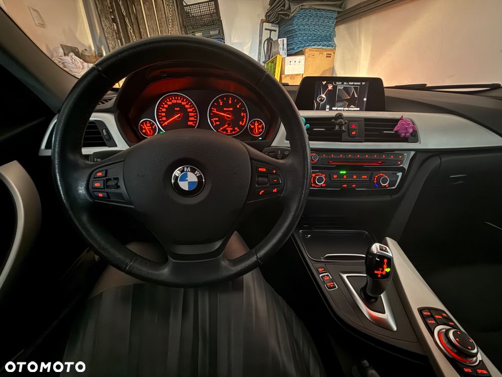 BMW Seria 3 - 10