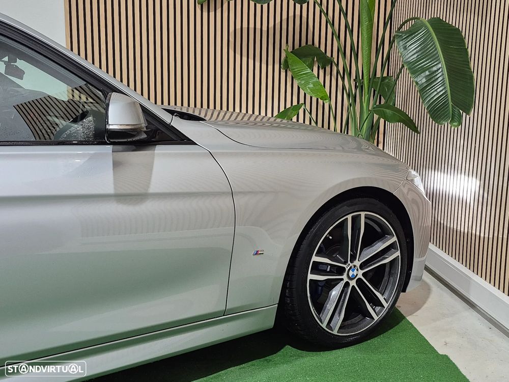 BMW 330 e iPerformance Pack M - 11