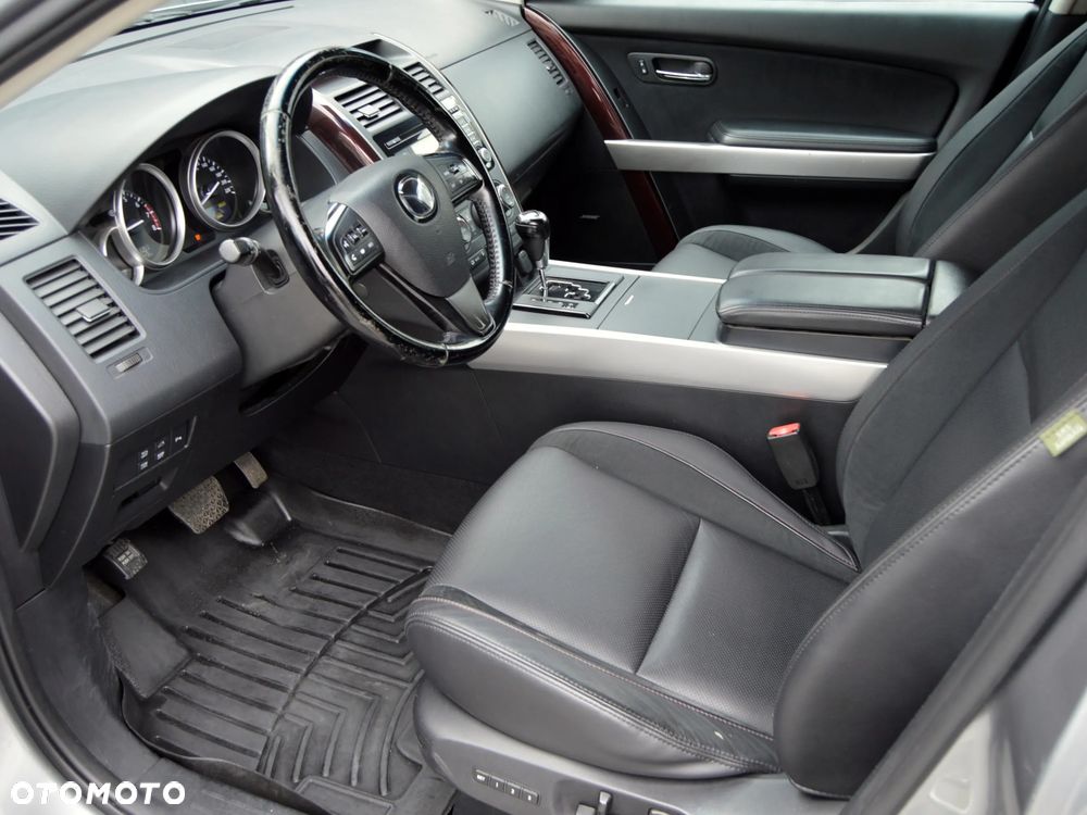 Mazda CX-9 3.7 V6 - 6