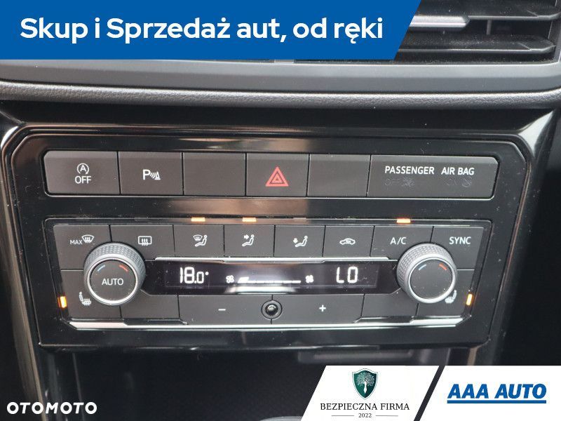 Volkswagen T-Cross - 15