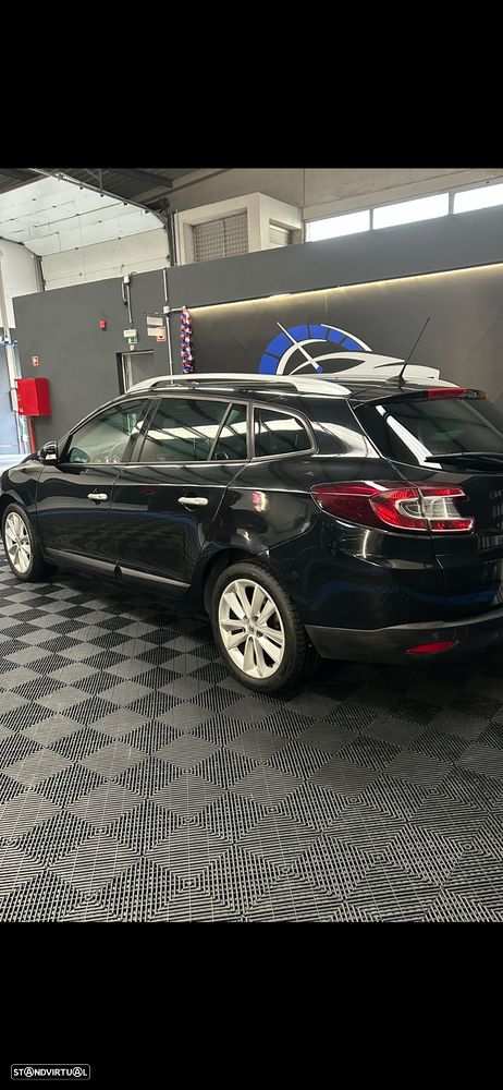 Renault Mégane Sport Tourer - 9