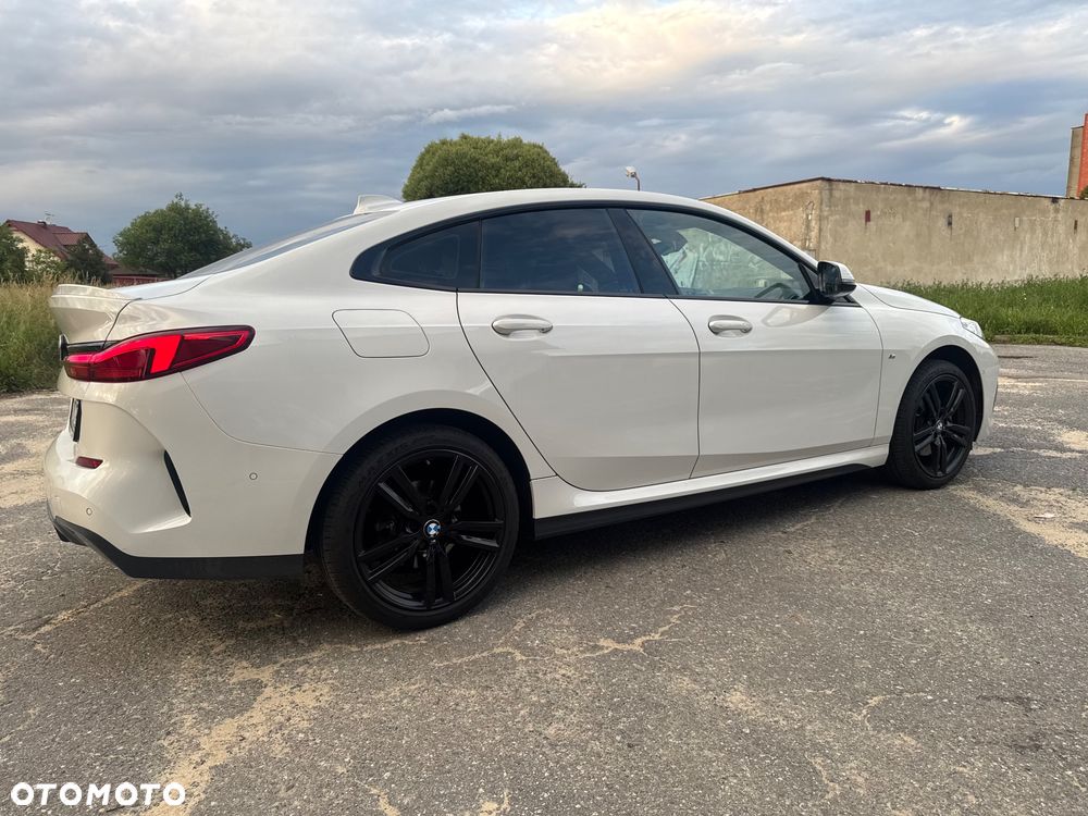 BMW Seria 2 218i M Sport - 12
