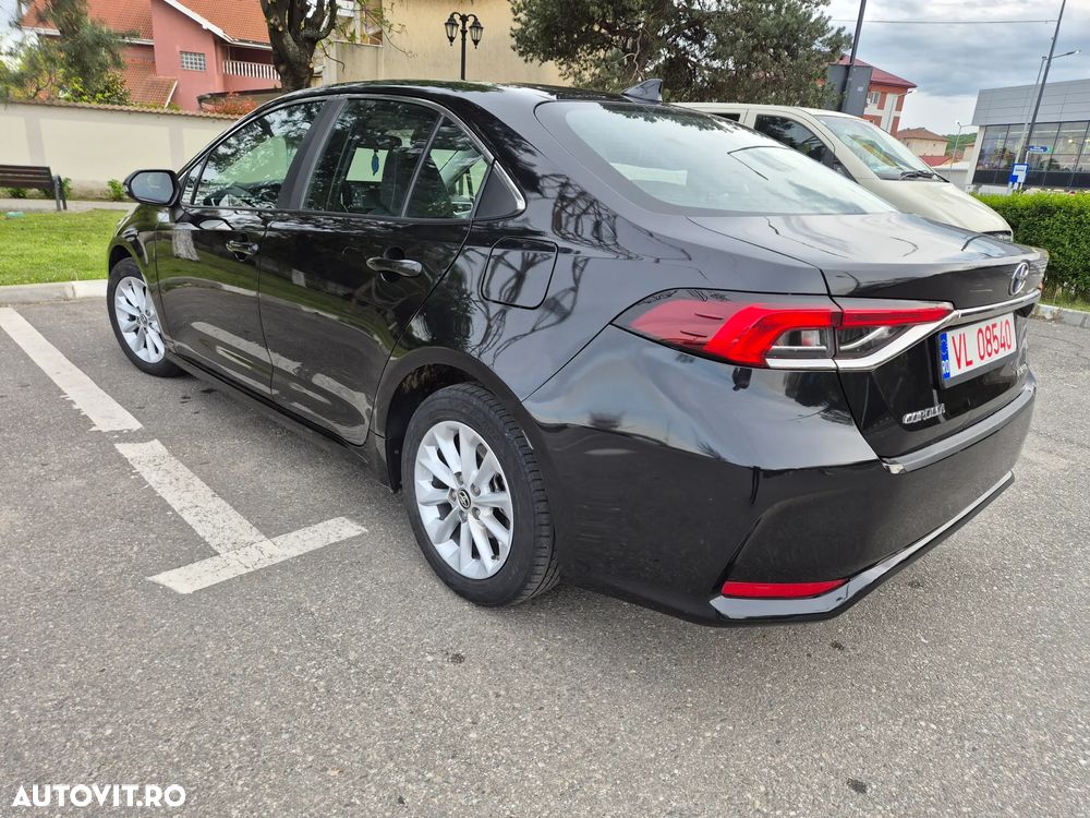 Toyota Corolla 1.8 Hybrid Comfort - 4