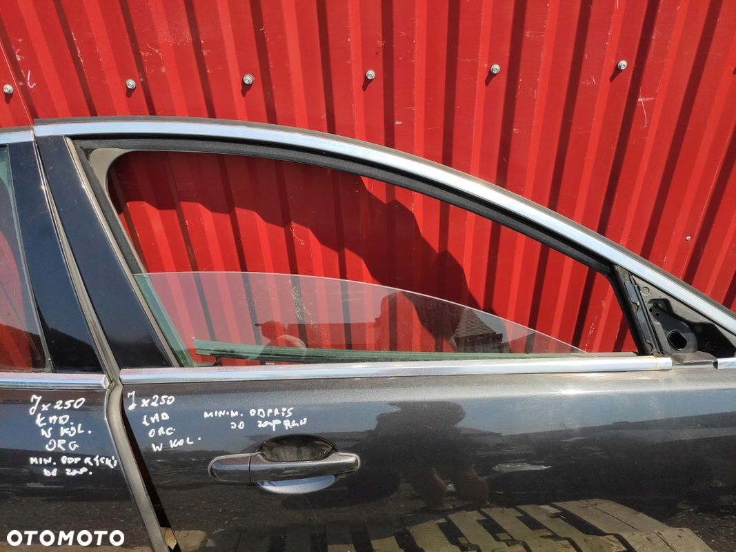 JAGUAR XF X250 DRZWI PRAWY PRZÓD PRAWE PRZEDNIE ORYGINAŁ ŁADNE W KOLOR - 9